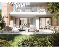 Apartamento único con jardín en Estepona, Marbella