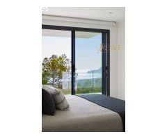 Villa de 5 estrellas con piscina infinita y vistas al mar en Altea