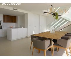 Villa de 5 estrellas con piscina infinita y vistas al mar en Altea