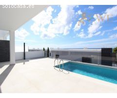 Chalet pareado con vista al mar en Calpe