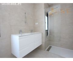 Chalet pareado con vista al mar en Calpe