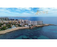 Apartamentos en primera línea de mar en Punta Prima, Torrevieja