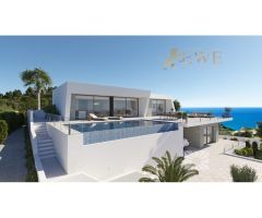 Elegante villa en la prestigiosa zona de Cumbre del Sol