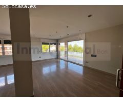 Maravilloso dúplex con 2 habirtaciones, terraza solarium en Berga, Berguedà