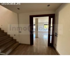Maravilloso dúplex con 2 habirtaciones, terraza solarium en Berga, Berguedà