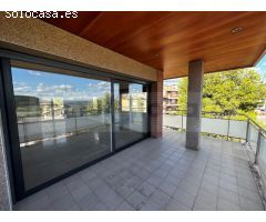 Maravilloso dúplex con 2 habirtaciones, terraza solarium en Berga, Berguedà