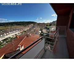 Maravilloso dúplex con 2 habirtaciones, terraza solarium en Berga, Berguedà
