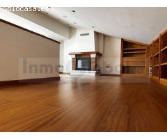 Maravilloso dúplex con 2 habirtaciones, terraza solarium en Berga, Berguedà