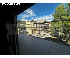 Maravilloso dúplex con 2 habirtaciones, terraza solarium en Berga, Berguedà
