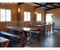 Finca de tres hectáreas con licencia de hípica y cría caballar a la venta en
