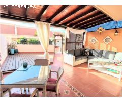 Hermosa casa con vistas al mar, 5 terrazas, piscinas y garaje