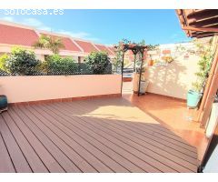 Hermosa casa con vistas al mar, 5 terrazas, piscinas y garaje