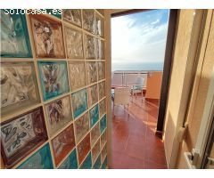 Hermosa casa con vistas al mar, 5 terrazas, piscinas y garaje