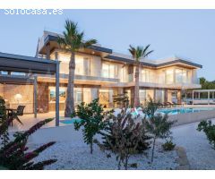 Villa Jupiter - Impresionante Villa de Lujo recién construida en primera línea