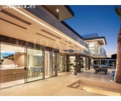 Villa Jupiter - Impresionante Villa de Lujo recién construida en primera línea
