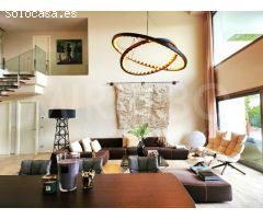 VILLA HIERRO - Villa moderna en venta en primera linea del Club de Golf Altea