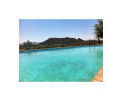 Espectacular chalet a la venta en Montserrat!