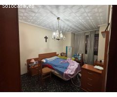 Casa de pueblo a la venta en Quart de Poblet!