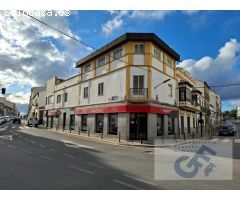 VENTA DE EDIFICIO COMPUESTO DE LOCAL Y PISO TIPO ÁTICO EN ESQUINA COMPLETAMENTE