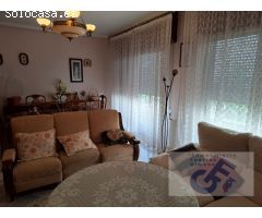 VENTA DE PISO JUNTO A CALLE MAYOR DE POZOBLANCO MUY BIEN SITUADO Y SOLEADO