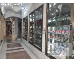 ALQUILER Y VENTA DE LOCAL EN CALLE MAYOR ( TAMBIEN DISPONIBLE ALQUILER CON