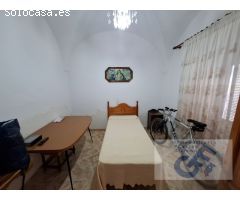 VENTA DE CASA DOBLADA CON TEJADO NUEVO. Zona San Sebastian