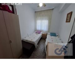 VENTA DE PISO EN PLANTA PRIMERA CON TERRAZA PROPIA. PRÓXIMO A PLAZA DE TOROS