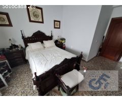 VENTA DE PISO EN PLANTA PRIMERA CON TERRAZA PROPIA. PRÓXIMO A PLAZA DE TOROS