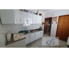 VENTA DE PISO PRÓXIMO AL CENTRO SIN COMUNIDAD