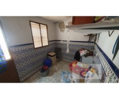 VENTA DE PISO PRÓXIMO AL CENTRO SIN COMUNIDAD