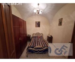 VENTA DE CASA MUY PRÓXIMA A LOS SALESIANOS DE POZOBLANCO