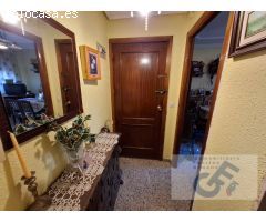 VENTA DE PLANTA BAJA - PRÓXIMA AL CENTRO DE MINUSVALIDOS -
