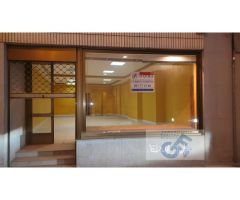 VENTA - ALQUILER DE LOCAL COMERCIAL TERMINADO EN ELCENTRO