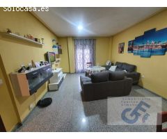 VENTA DE PISO JUNTO AL COLEGIO VIRGEN DE LUNA (SE ENTREGA AMUEBLADO)