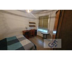 VENTA DE AMPLISIMO PISO HACIENDO ESQUINA EN CALLE MAYOR DE POZOBLANCO