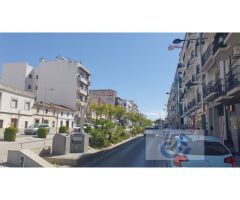 VENTA DE AMPLISIMO PISO EN AVDA VVA DE CORDOBA, CERCANO A CRUZ DE LA UNIDAD
