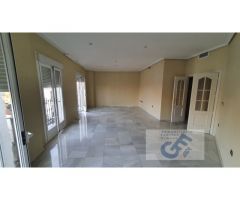 VENTA DE PISO EN EL CENTRO DE POZOBLANCO TODO EXTERIOR