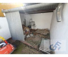 VENTA DE VIVIENDA CON DOS PLANTAS EDIFICADAS. PARA REFORMAR