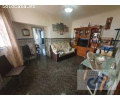 VENTA DE VIVIENDA CON DOS PLANTAS EDIFICADAS. PARA REFORMAR