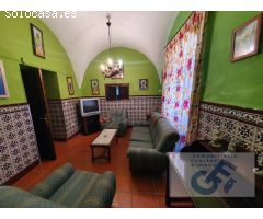 VENTA DE ESPECTACULAR CASA TIPICA DE PUEBLO