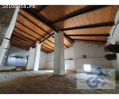 VENTA DE ESPECTACULAR CASA TIPICA DE PUEBLO