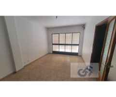 VENTA DE PISO EN EL CENTRO DE POZOBLANCO AVENIDA CARMEN SALLES