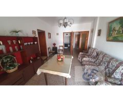 VENTA DE PISOS EN AVENIDA CARMEN SALLES (UNO CON FACHADA A LA CALLE Y OTRO AL