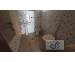 VENTA DE PISOS EN AVENIDA CARMEN SALLES (UNO CON FACHADA A LA CALLE Y OTRO AL