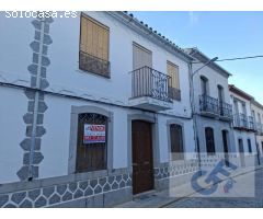 VENTA DE CASA REFORMADA. ZONA SAN SEBASTIAN - EXCLUSIVA -