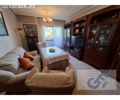 VENTA DE PISO PARA ENTRAR A VIVIR MUY CUIDADO