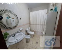 VENTA DE PISO PARA ENTRAR A VIVIR MUY CUIDADO