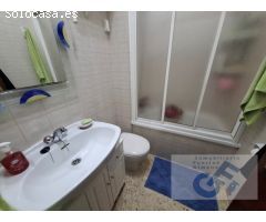 VENTA DE PISO PARA ENTRAR A VIVIR MUY CUIDADO