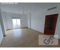 VENTA DE PISO A ESTRENO EN EL CENTRO DE POZOBLANCO