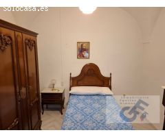 VENTA DE CASA EN ZONA TRANQUILA Y RESIDENCIAL